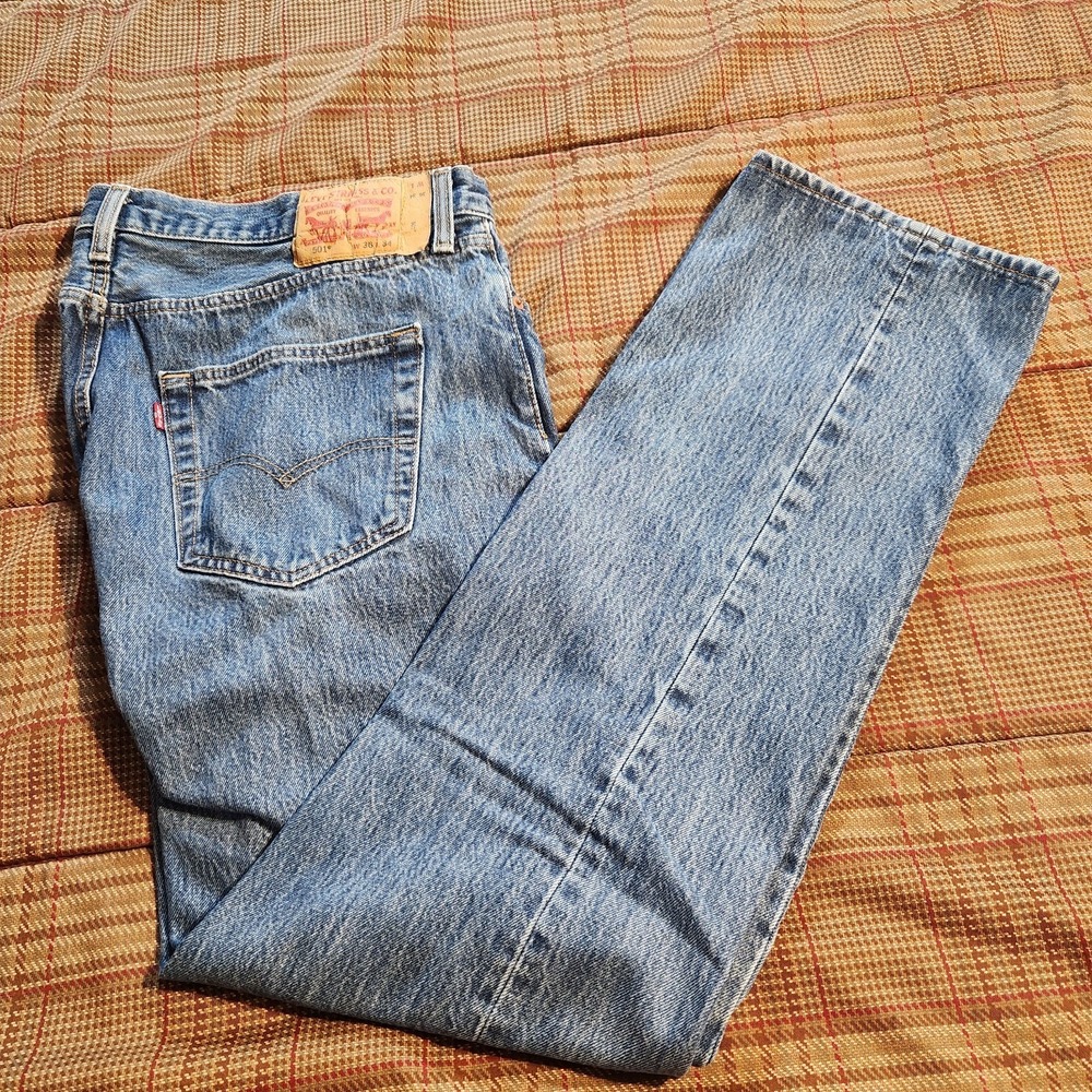 Levi's 501 Jeans Mens 36x34 Button Fly Straight Leg Denim Classic Fit Red Tab